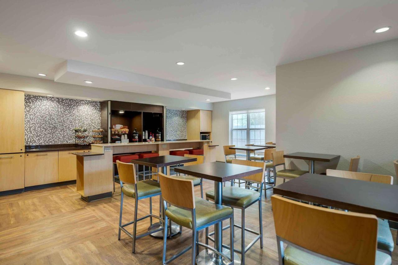 Extended Stay America Suites - Chicago - Elgin - West Dundee Экстерьер фото