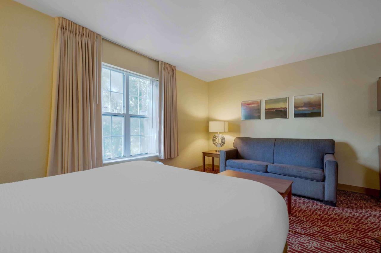 Extended Stay America Suites - Chicago - Elgin - West Dundee Экстерьер фото